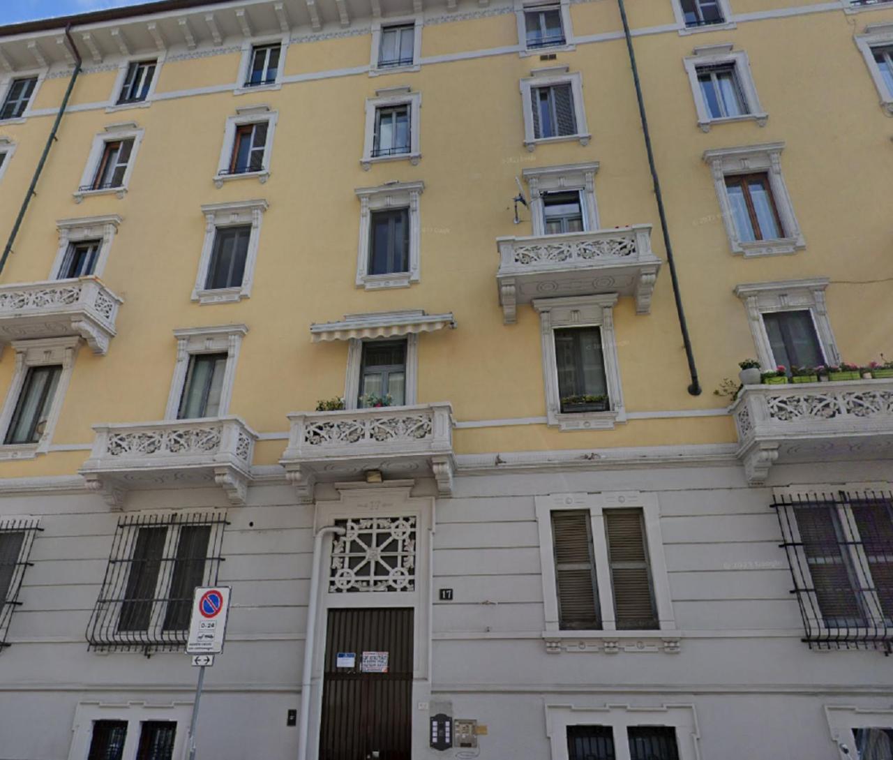 Comecasa Fashion Apartment In Via Mantova Milan Luaran gambar