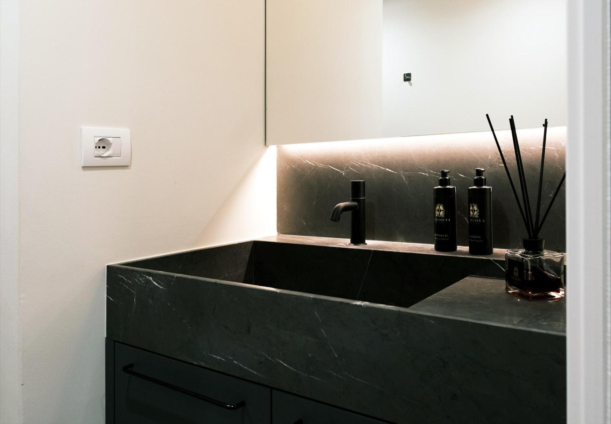 Comecasa Fashion Apartment In Via Mantova Milan Luaran gambar