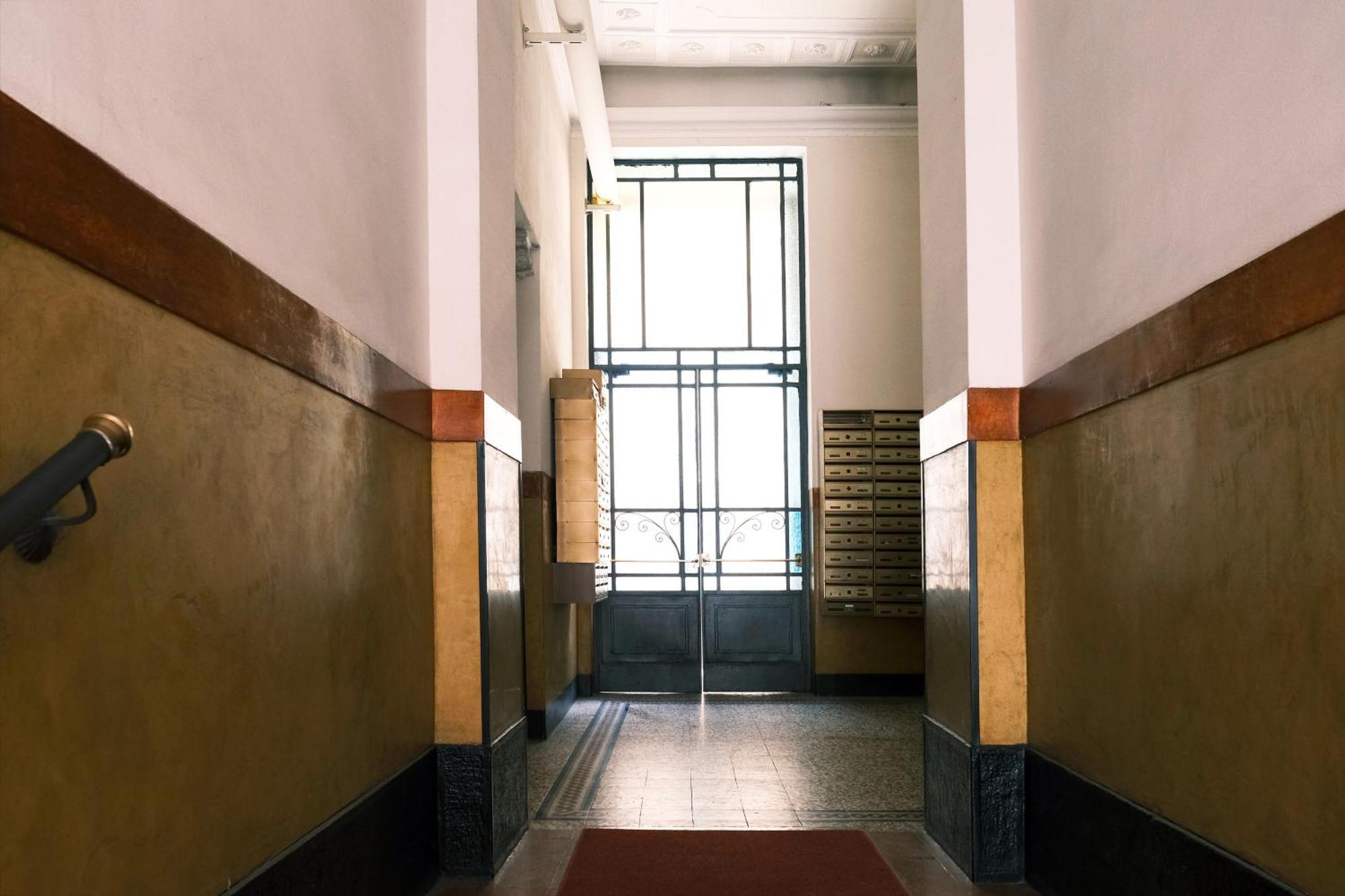 Comecasa Fashion Apartment In Via Mantova Milan Luaran gambar